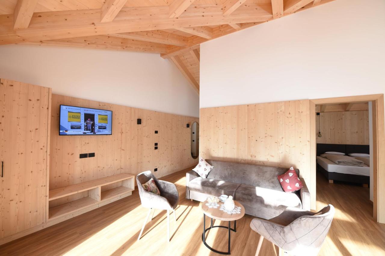 Les Ciases Chalets Dolomites San Vigilio Di Marebbe Eksteriør bilde