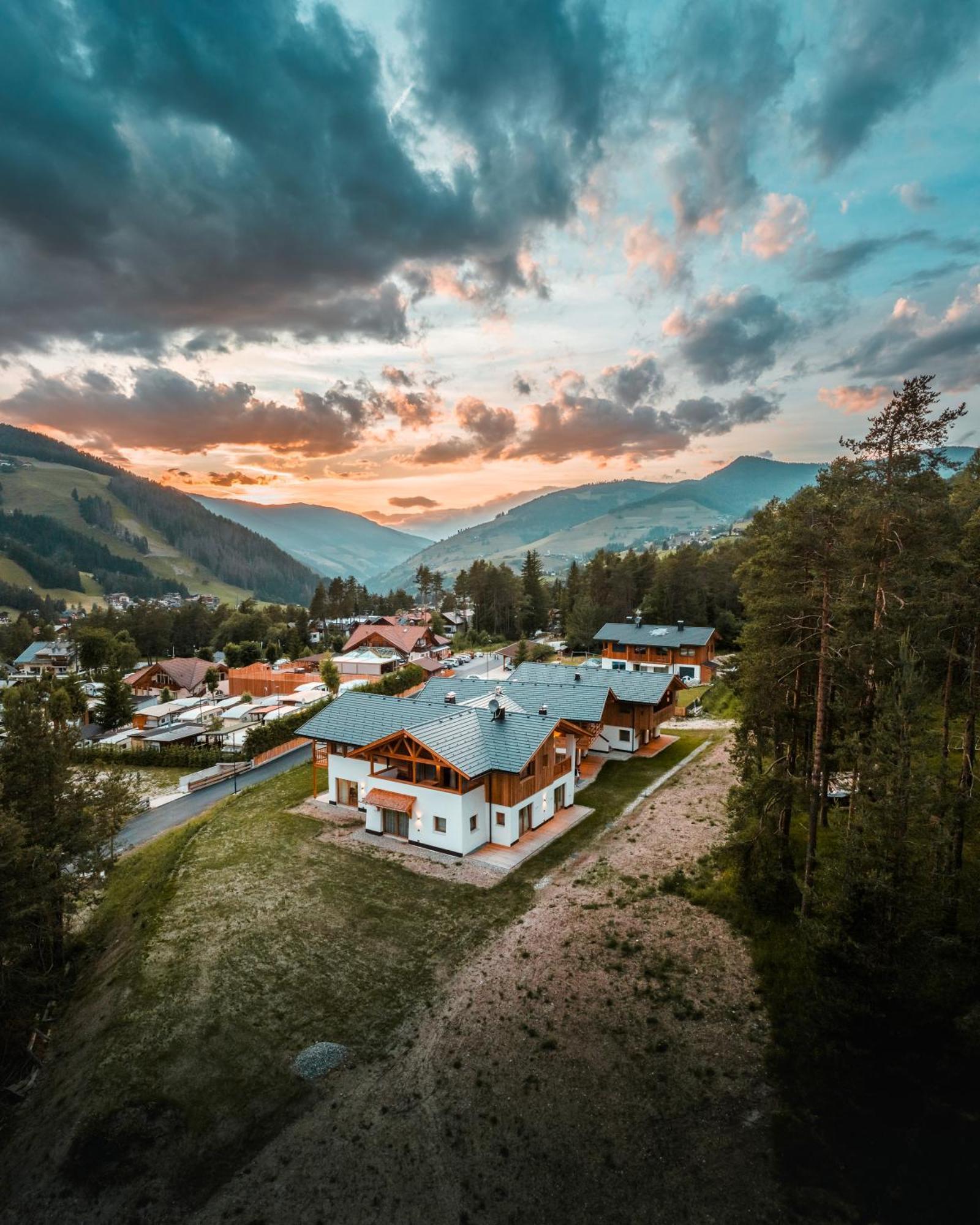 Les Ciases Chalets Dolomites San Vigilio Di Marebbe Eksteriør bilde